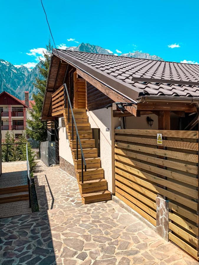 Chalet,1361410040:JPEG
