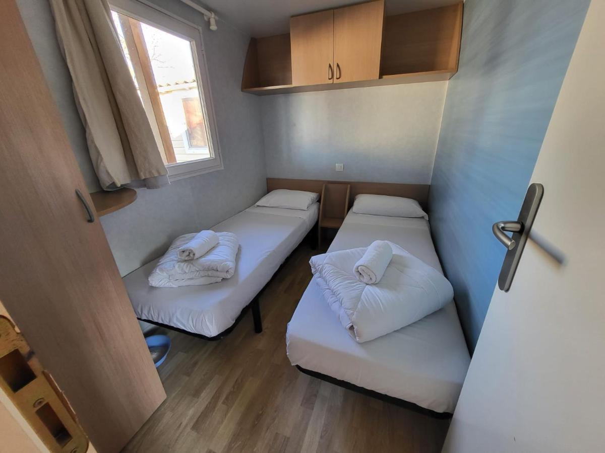 Mobile Home,1351192057:JPEG