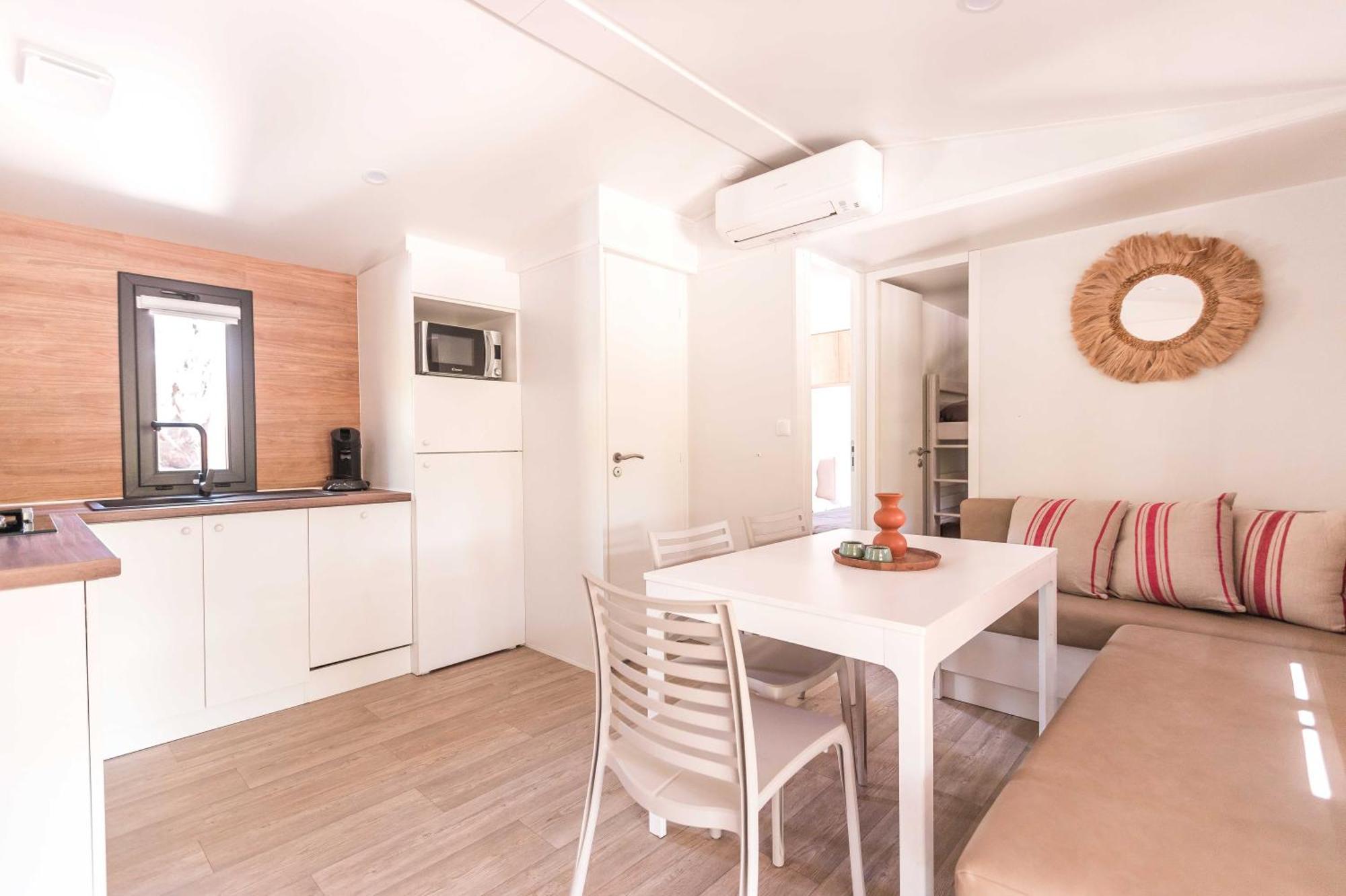 "Faré" Three-Bedroom