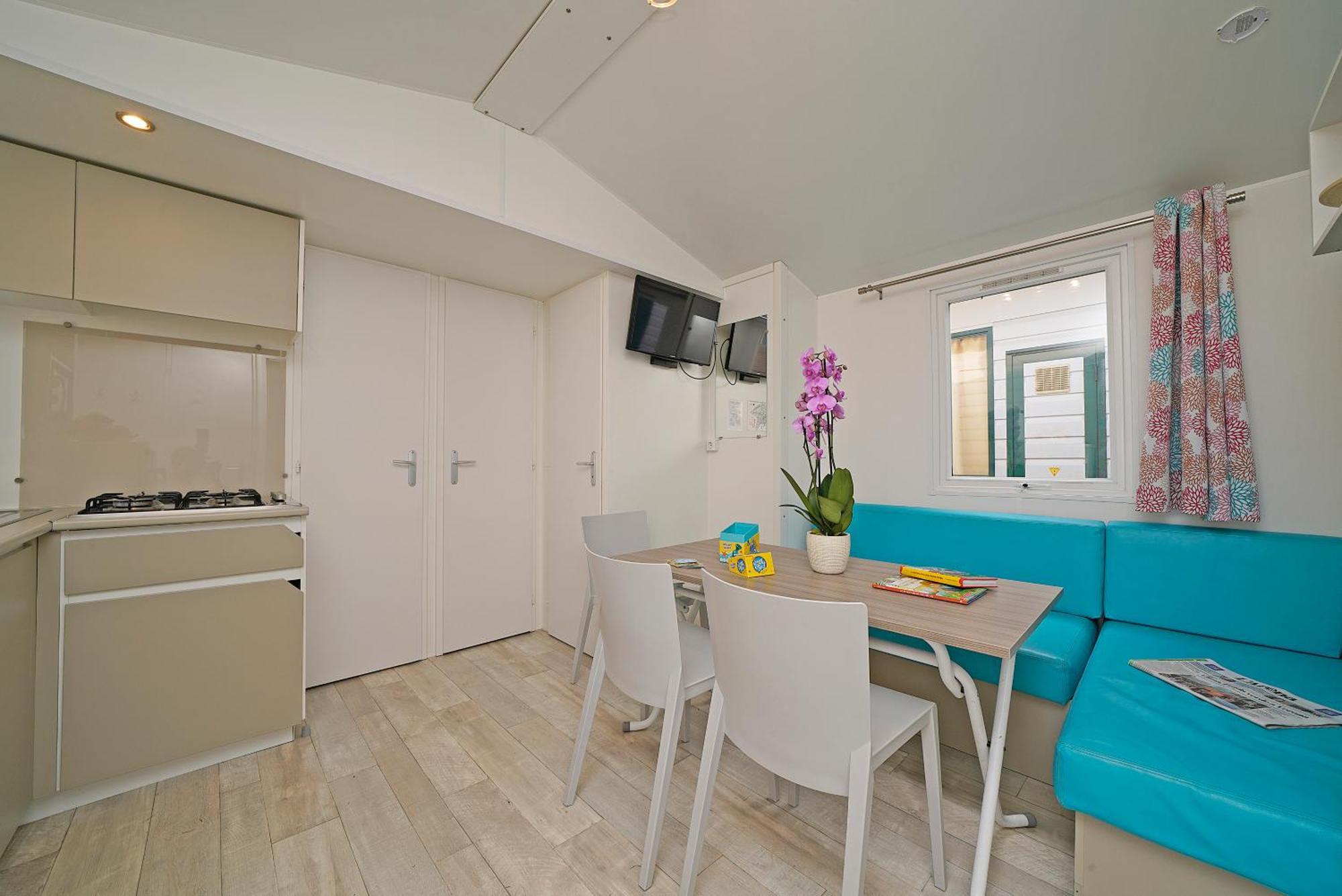 Deluxe Mobile Home 3 Bedrooms