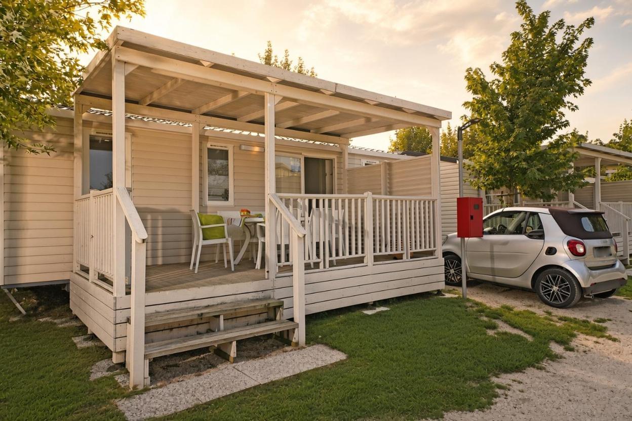Deluxe Mobile Home 3 Bedrooms
