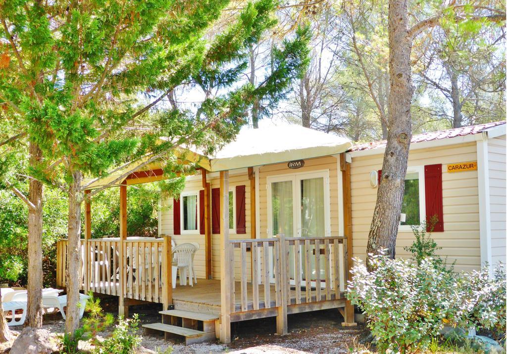 Superior Three bedroom mobile home
