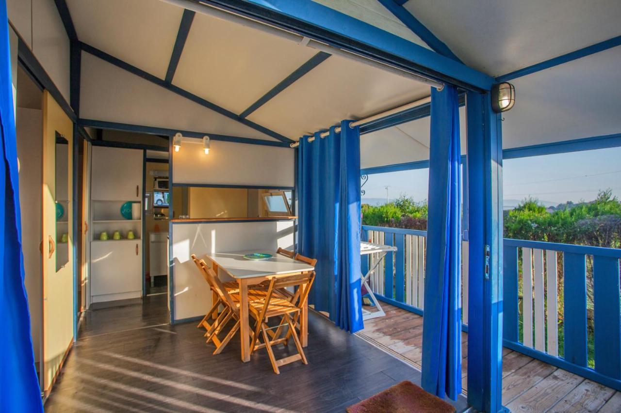 Family Bungalow,745854986:JPEG