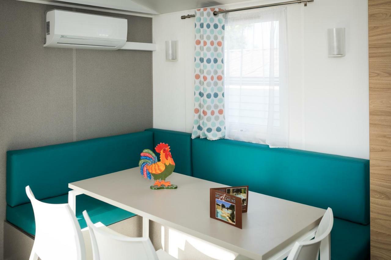 Mobile Home,862919240:JPEG