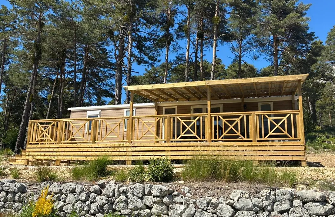 Camping RCN Les Collines de Castellane-1