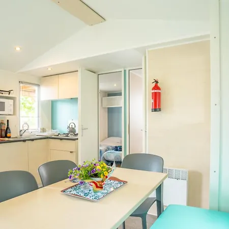 Happy Camp Mobile Homes In Camping Cisano San Vito-2