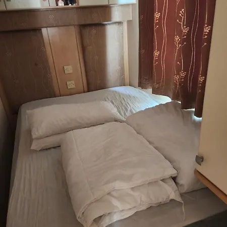 Summerlands, Ingoldmells 8 Berth Caravan-3