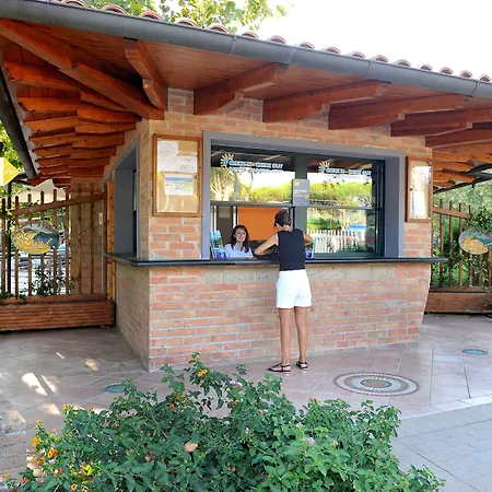 Camping Village Baia Azzurra Club-3
