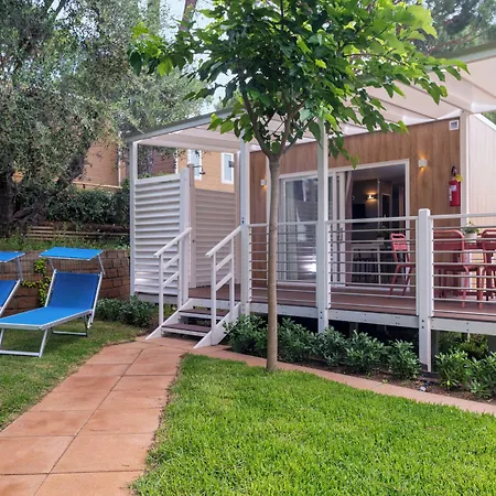 Camping Village Baia Azzurra Club-3