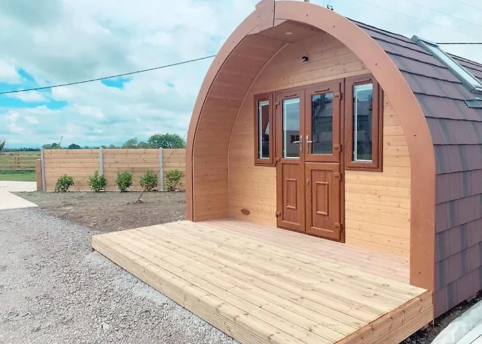 Glastonbury Glamping