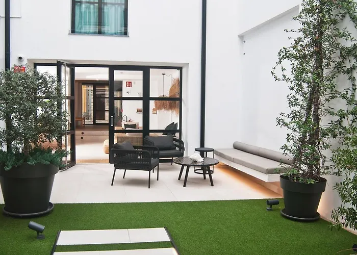 Aparthotel El Cargol