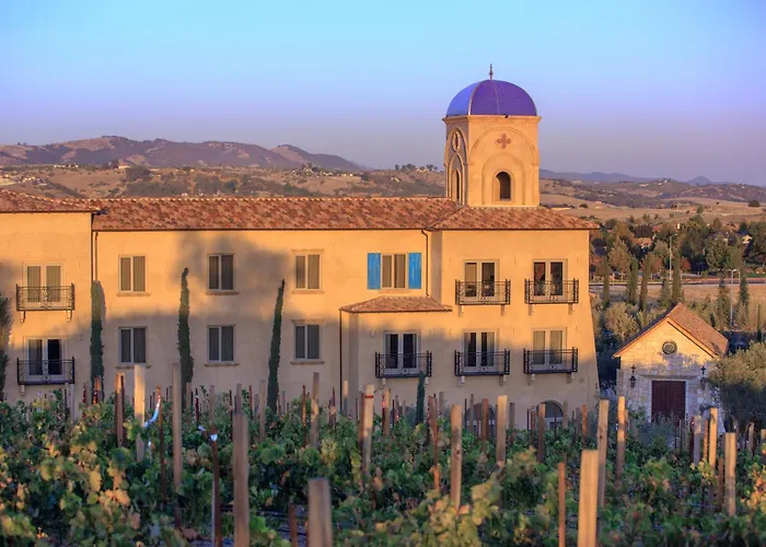 Allegretto Vineyard Resort
