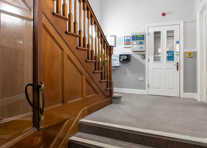 Apartments Saco Bristol - West India House