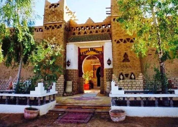 Hôtel accueillant les animaux: Les Pyramides Hotel Merzouga