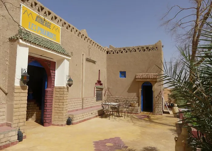 Hôtel accueillant les animaux: Les Pyramides Hotel Merzouga