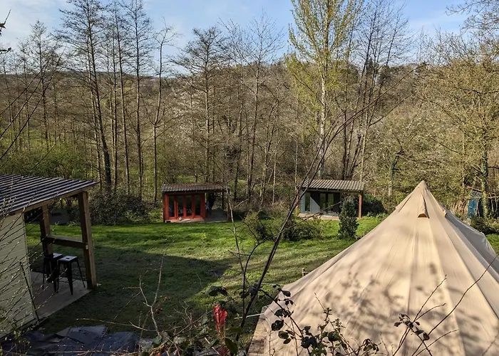 Stay Wild Retreats 'Glamping Pods And Tents'