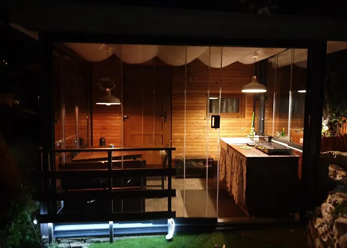 Lu Glamp