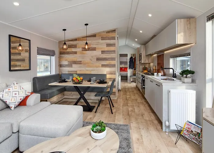 Elite Holiday Caravan