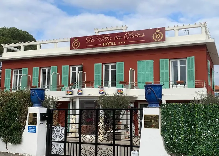 Hôtel La Villa des Oliviers