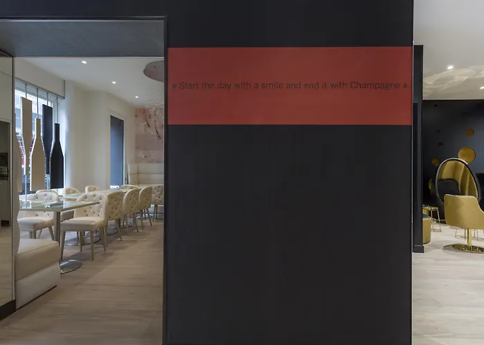 Hotel Les Bulles De Paris