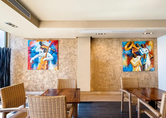 Kn Hotel Arenas del Mar Adults Only