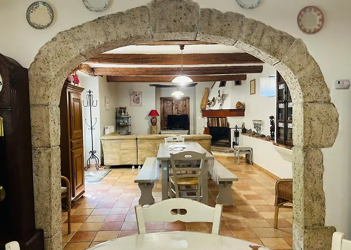 Les Gîtes et la Chambre de Labahou SPA