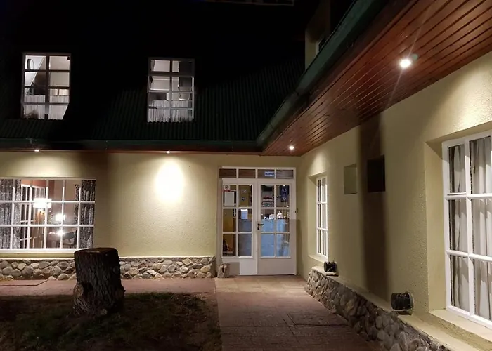 Hotel Lago Del Desierto