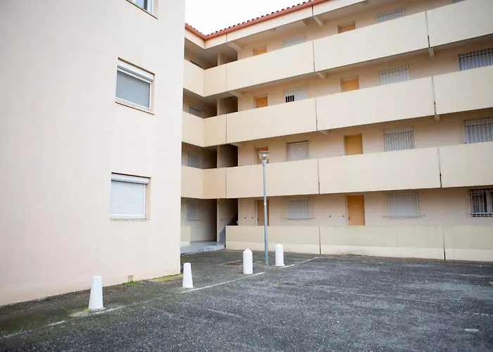 Appartement: les calanques - parking - 600m plage