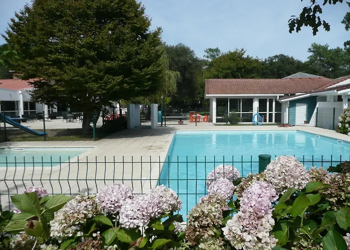 Hotel cerca del colegio: Cap Océan