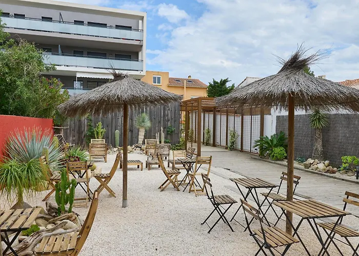 Hôtel accueillant les animaux: Les Mimosas