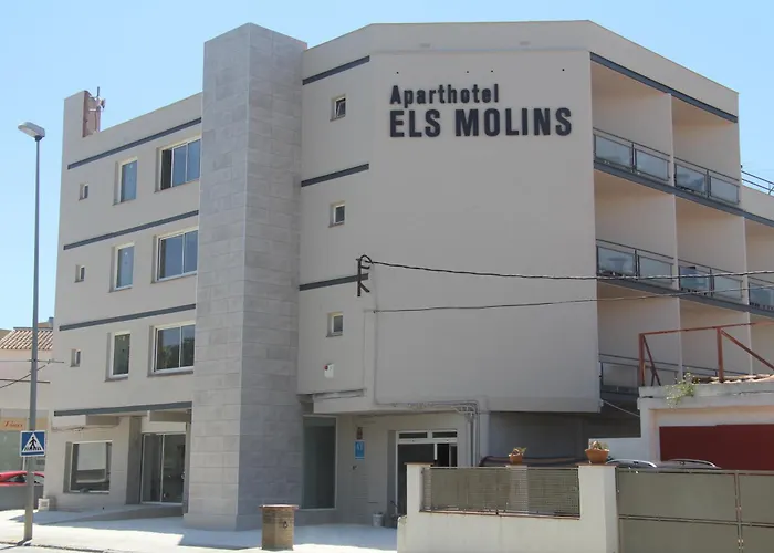 Perros hoteles Els Molins
