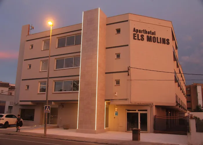 Perros hoteles Els Molins