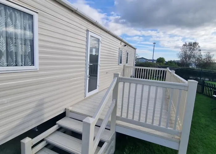 Spacious Accomodation Unity Beach Brean Centrally Located Sleeps 6 Pet Friendly Pets Stay Free
