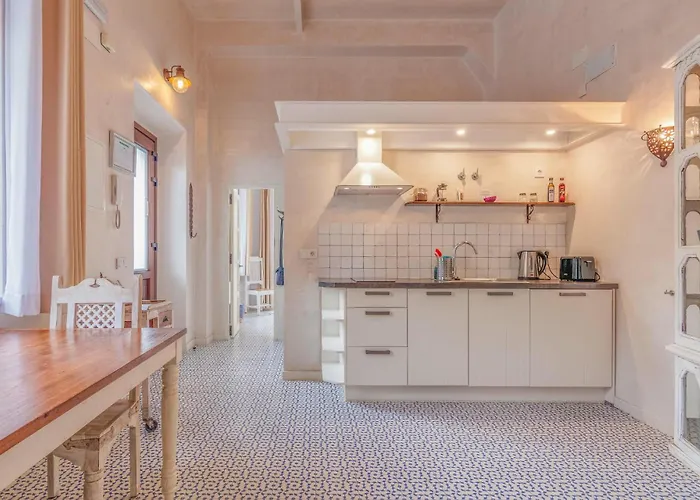 La Residencia Tarifa