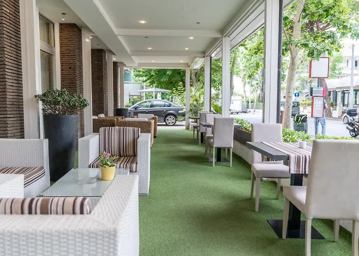 Hotel Majorca Sul Mare In Centro A Riccione Con Area Fitness