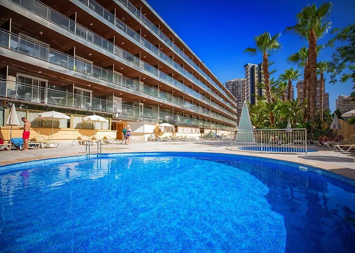 Luxury hotel only: 