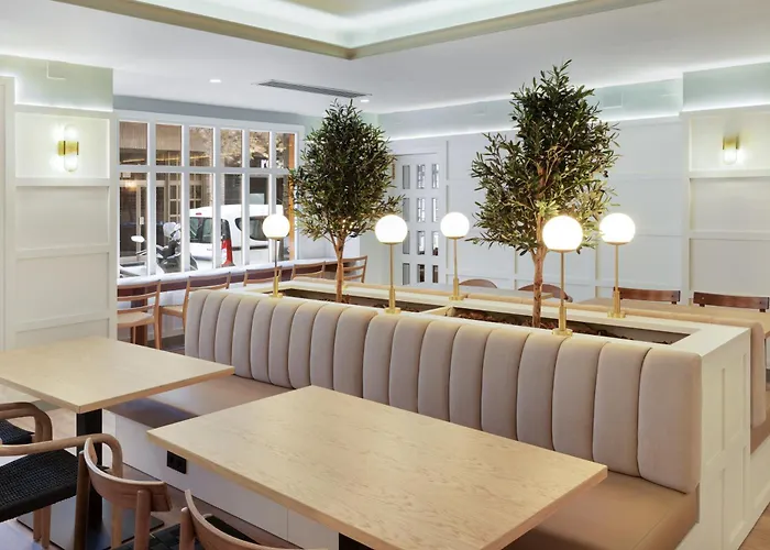 Hotel que admite mascotas: B&B Hotel Zaragoza Royal