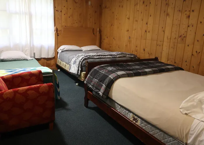 Front Lodge At Rainier Lodge, 1 Min Drive To Mt Rainier Entrance