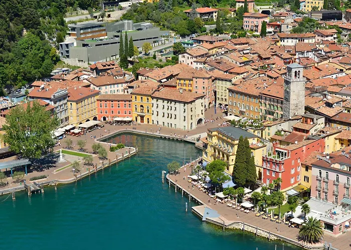 Hotel Europa - Skypool & Panorama