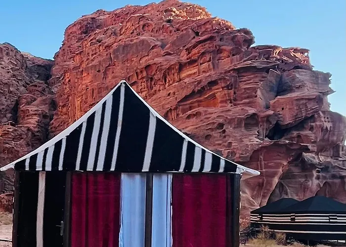 Hotel with view: Moon City Camp