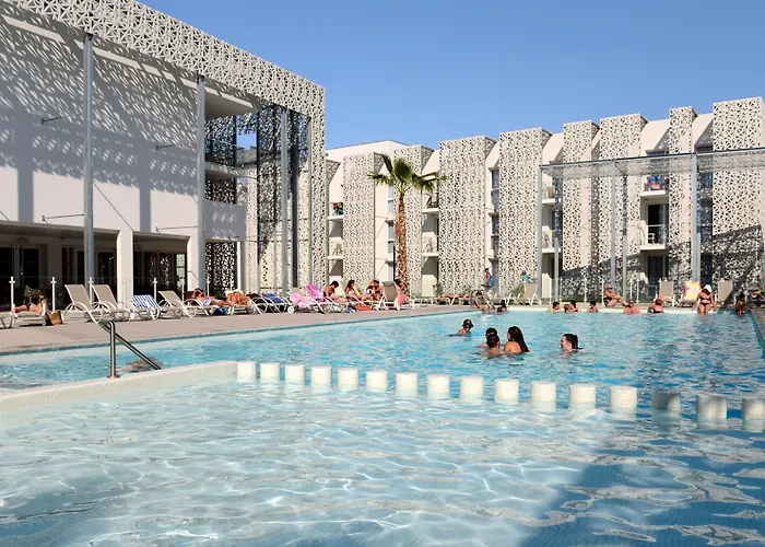 Hôtel accueillant les animaux: Appart'Hotel Odalys Nakâra