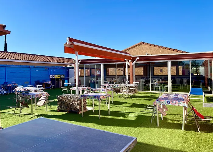 Hôtel Ping Pong: Hôtel Acajou