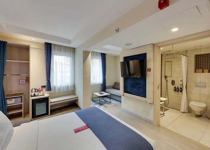  Ramada By Wyndham Istanbul Old City