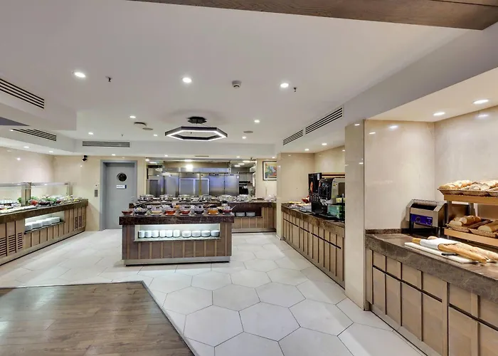 Familienhotel: Ramada By Wyndham Istanbul Old City