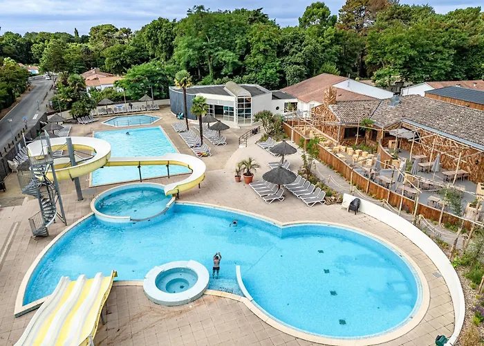 Hôtel accueillant les animaux: Flower Camping Au Bois des Biches