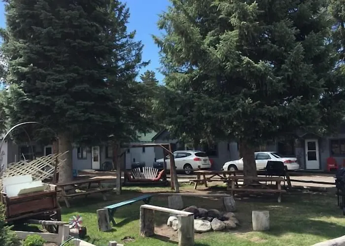 Columbine Cabins