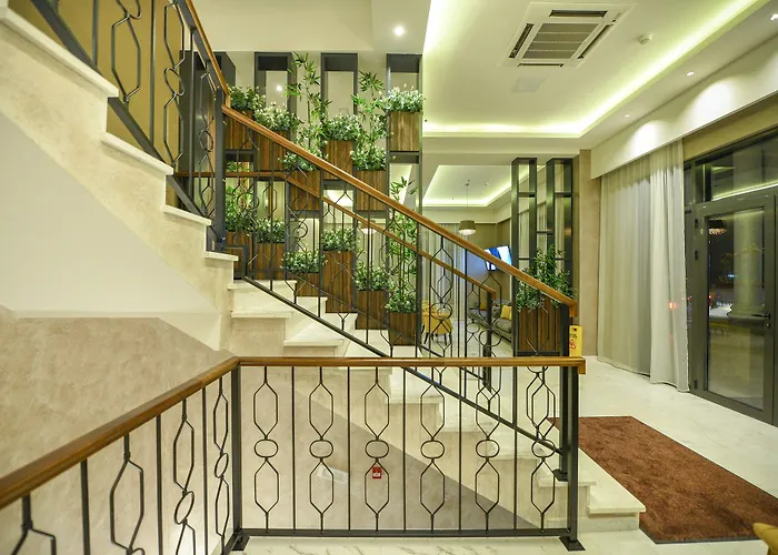 Hotel Lazaro