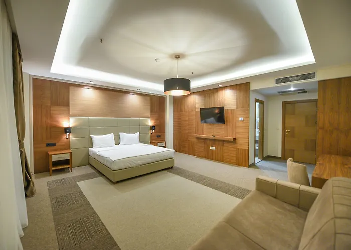 Hotel Lazaro