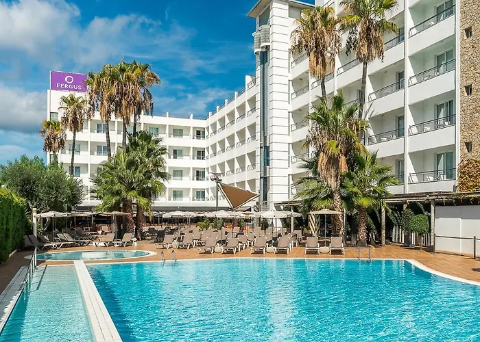 Fergus Club Pineda Splash