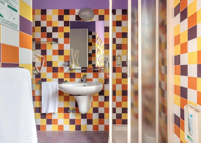 Hotel 3 stelle: Hotel Nina